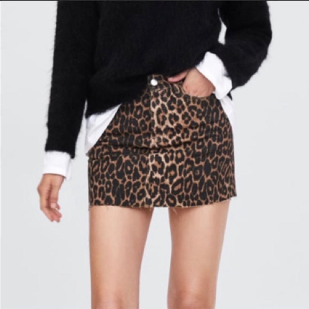 ZARA TRF LEOPARD 🐆 MINI SKIRT NWOT